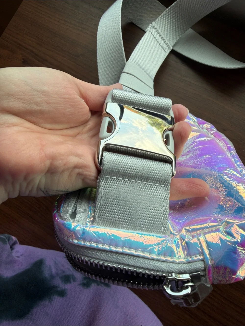 Lululemon everywhere belt bag (iridescent) - Picture 8 of 11